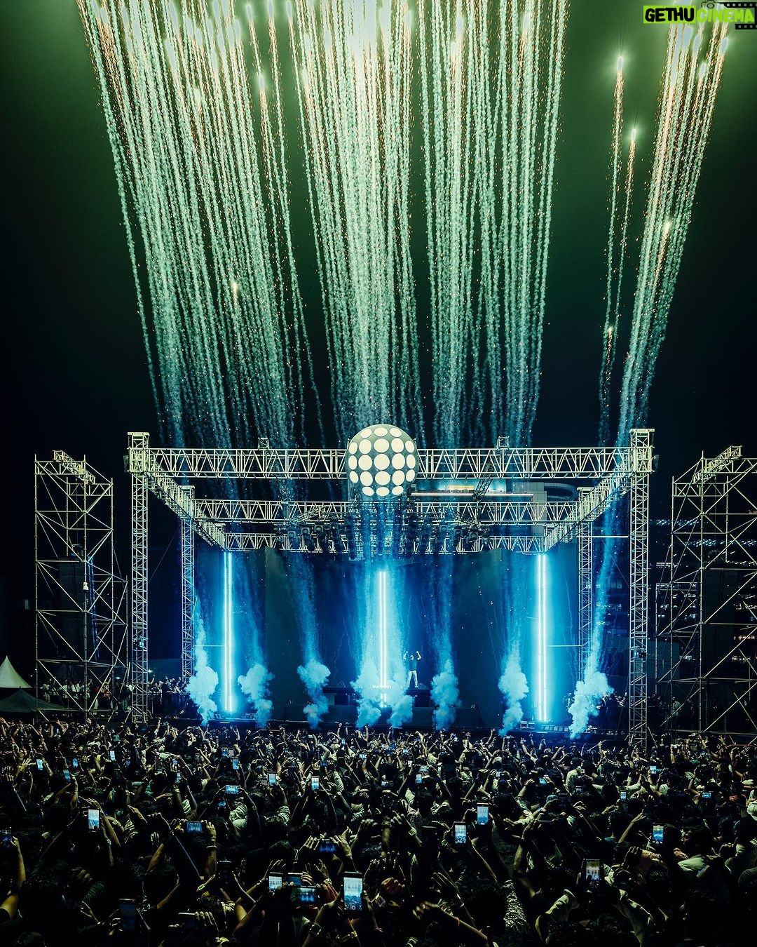 Dimitri Vegas - 38.5K Likes - India š®š³ā¤ļø Three down and two to go - Chennai & Delhi youāre up next š„