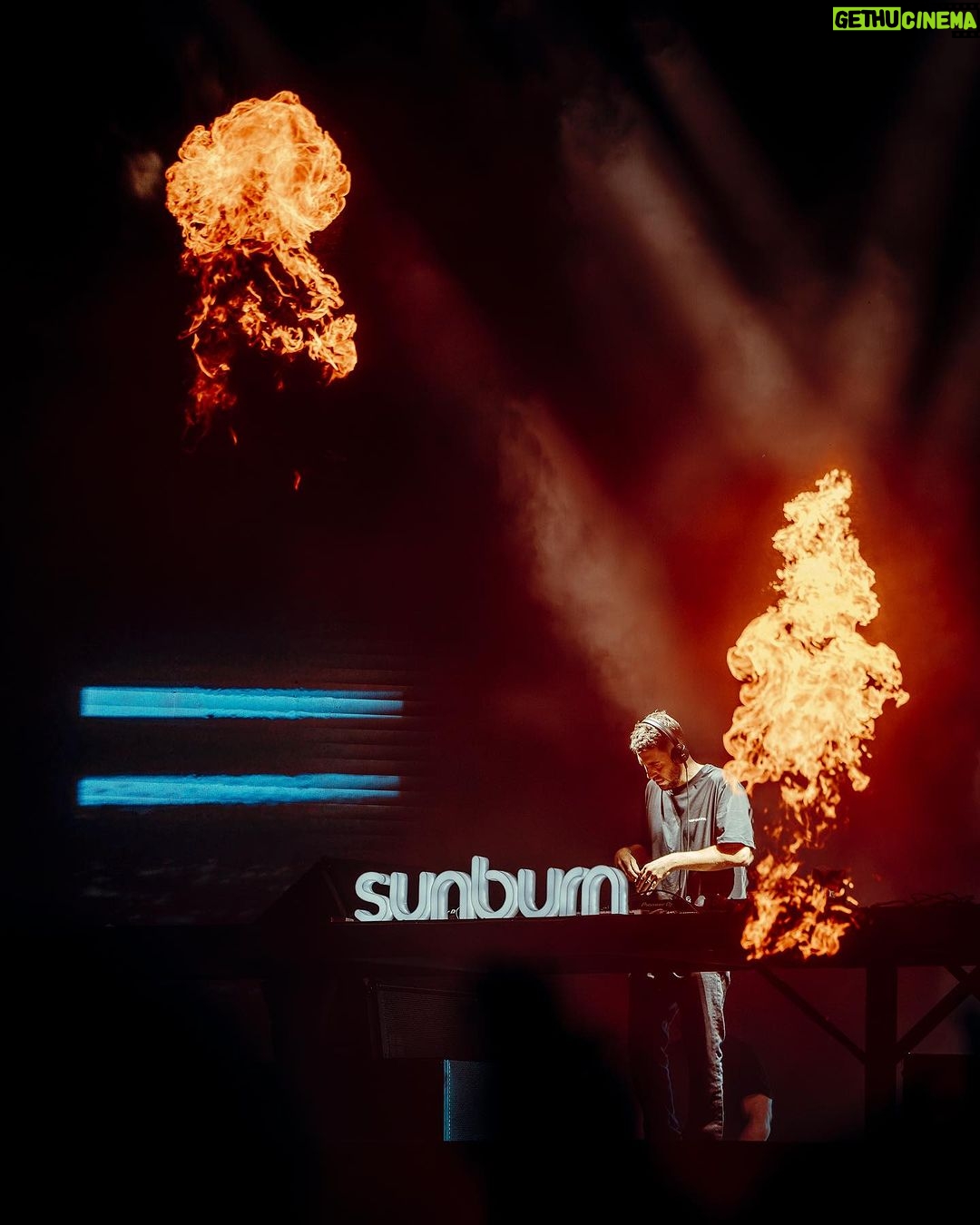 Dimitri Vegas - 38.5K Likes - India š®š³ā¤ļø Three down and two to go - Chennai & Delhi youāre up next š„
