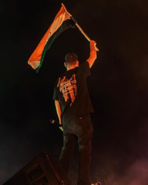 Dimitri Vegas Instagram - India 🇮🇳❤️ Three down and two to go - Chennai & Delhi you’re up next 🔥