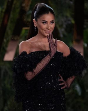 Dina El Sherbiny Instagram - Joy awards 2024.. @joyawards.official @gea_saudi  styled by @mohamedashraff 
Dress @ramikadi 
Jewelery @tiffanyandco 
Hair @simonelmendelek 
Make up @dinaragheb  managed by @humanagementme