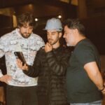Diogo Melim Instagram - foi mt corre pra fazer esse DVD acontecer (isso a globo n mostra haha). várias pessoas q eu amo, sou grato a cada uma delas e tenho orgulho de dizer q fazem parte da família melim. espero que estejam gostando de tudo, a alegria de vocês é razão da nossa felicidade e faz toda a dedicação valer a pena. bom domigo e agora deixa eu ir pq hoje é papai modo on 🫶🏼 Vibra São Paulo