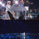 Diogo Melim Instagram - eu me perguntei se tava sonhando ou se era real. nao sei mesmo o que dizer. primeiro DVD, fas de todos os estados, musicos só camisa10, equipe e produção estratosférica. é muito gratificante ter vivido isso. em breve vai ta disponível pra vcs assistirem quantas vezes quiserem. geral que vibrou positivo pra isso acontecer, meu eterno muito obrigado ✨