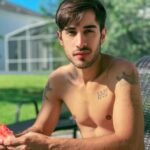 Diogo Melim Instagram - acordei no paraíso (q é essa casa aqui em Orlando) valeu @americanstarvacation wonderful house, estadia 0 defeitos só gratidao e pazz