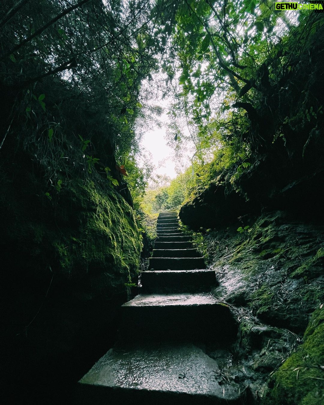 Diogo Melim Instagram - banho de cachoeira é baum demais sô Lavras Novas - Ouro Preto/MG