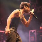 Diogo Melim Instagram – Fotos aleatorias do fds, agora subindo no palco em SP. Vamoooo ✨✨✨