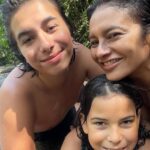 Dira Paes Instagram - Uma das maiores heranças que podemos deixar para nossos filhos, é o respeito, cuidado e amor pela natureza, pelas águas, por cada planta no chão. Sou abençoada com uma família que entende o real significado e importância de valorizar nossas riquezas naturais. Deixem seus filhos pisar no chão, sujar de terra, mergulhar nos rios, banhar nas cachoeiras. Quem se conecta com toda forma de vida, preserva e cuida do futuro. 💚 Floresta da Tijuca