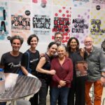 Dira Paes Instagram - Fim de semana de muita arte e amor. Show imperdível da amada @fafadbelem que está em turnê com “A Filha do Brasil”, e a peça irretocável da mana @silviabuarque e @guida_vianna, “A Menina Escorrendo dos Olhos da Mãe”, que está lotando no @teatropoeira. Que sorte a nossa poder celebrar e aplaudir artistas tão especiais que contribuem tanto com seus talentos para entendermos melhor da vida e das nossas emoções, seja na música, seja no teatro. Bravos 👏🏽👏🏽👏🏽👏🏽