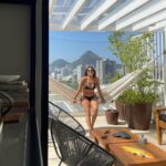 Dira Paes Instagram - No calor, quem é de rede que se embale 💚