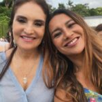 Dira Paes Instagram - Eneidinha mana... Parabéns!!! ♥️🎈♥️🎈És o nosso esteio, o nosso farol, o nosso porto seguro, a nossa fonte infindável de amor, uma médica incansável, uma karateca faixa preta, uma cozinheira de mão cheia, uma plantadora de açaí, uma filha, irmã, mãe e avó tão presente… São muitas as tuas virtudes, @eneidapaes. Que seja um lindo ciclo nos seus 17 anos bissextos. Tu mereces todos os salamaleques 🌹🌹🌹 Que todos os seus desejos se realizem. Te amamossss!!!@