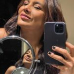 Dira Paes Instagram - Espelhando-se e espalhando-se!!! #sextou