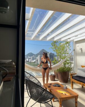 Dira Paes Instagram - No calor, quem é de rede que se embale 💚