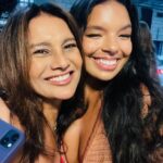 Dira Paes Instagram - Com as atrizes encantadoras de Renascer... Adoro observar, trocar, celebrar essas gerações! Mulheres jovens e cheias de talentos, sonhos, curiosidades. A arte agrega e renova. Sucesso meninas, eu me vejo em vcs ❤️
