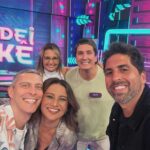 Dira Paes Instagram - Essa confusão toda é só um pouquinho do que vai rolar no #Caldeiroke no @caldeiraocommion de amanhã... Vamos nos divertir juntos nesse sábado?! 🫶🏾