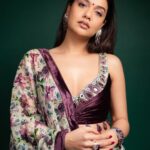 Divya Agarwal Instagram – Creating my own sunshine✨

Outfit –  @ahiclothing 
Accessories –  @houseofdoro
Styled by –  @stylingbyvictor @sohail__mughal___
Makeup – @dishisanghvii
Content creation- @socialpassmedia
Nails -@nailbox_by_ayashi