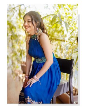 Divya Agarwal Instagram - Drenched in the color of joy and smothered in love! Let the good times “haldi-roll” ⭐️✨🤩❤️🧿

Outfit @pallavijaipur
Accessories @_krafterina
�Makeup and Hair : @dishisanghvii @hair_by_neetagohel @sarahsayedd16 
Styled by: @sohail__mughal___ @stylingbyvictor 
Wedding planner: @audiciousentertainment 
Wedding photography: @studiophotopalace 
.
.
.
#shadi #wedding #shadiseason #haldi #bride #bridesmaids #cocokibaico