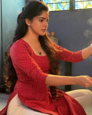 Divya Bharathi Instagram - Your #Sukumari 🤍 BTS Pictures from #GOAT set 🧿 GOATthemovie #AyyoPaapamSaaru #Telugu