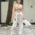 Divya Khosla Kumar Instagram - 🌹🪻🌻🌷🌼🌸🌺