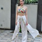 Divya Khosla Kumar Instagram - 🌹🪻🌻🌷🌼🌸🌺