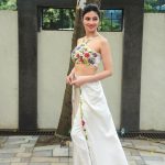 Divya Khosla Kumar Instagram - 🌹🪻🌻🌷🌼🌸🌺