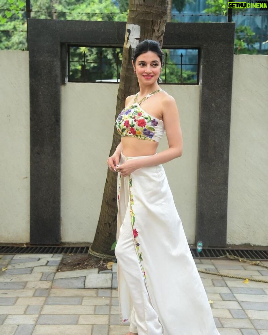 Divya Khosla Kumar Instagram - πΉπͺ»π»π·πΌπΈπΊ