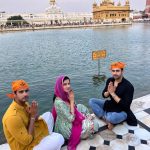 Divya Khosla Kumar Instagram – Waheguru ji mehar rakhna🙏🏻
Felt blessed and peaceful at shri harmandir sahib ji. Golden temple, Amritsar, Punjab