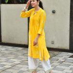 Divya Khosla Kumar Instagram - Thank you @snehzala for clicking these Sunshine pics for me 🌼 #GaneshChaturthi Celebrations in this pretty Suit by @drzya_ridhisuri 🌻 and Earrings: @tadaccessories #divyakhoslakumar #yaariyan2