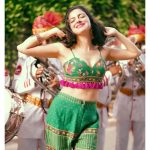 Divya Khosla Kumar Instagram - Band Baja bride ready hai … Aap bhi 20 October lock kar lo 🤗Shaadi hai Meri …. Pahunch Jana cinema gharo mein attend karne ke liye - Laadli 🥰 #Yaariyan2 #divyakhoslakumar Outfit @toraniofficial Earrings & Bangles @minerali_store Ring @ishhaara Styled @aasthasharma @gehnadholakia