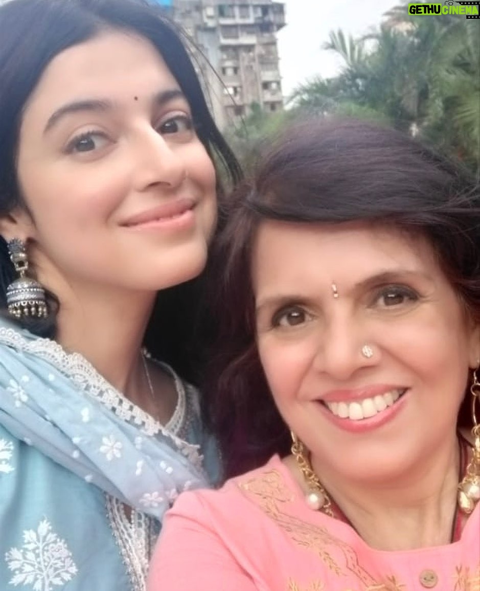 Divya Khosla Kumar Instagram - Happy Birthday Mamma ❤️❤️❤️❤️❤️❤️❤️❤️❤️❤️❤️ I LOVE YOU 😘♾️♾️♾️♾️♾️♾️♾️♾️ Miss you terribly👩👧short on words but filled with emotions….. My World My Everything