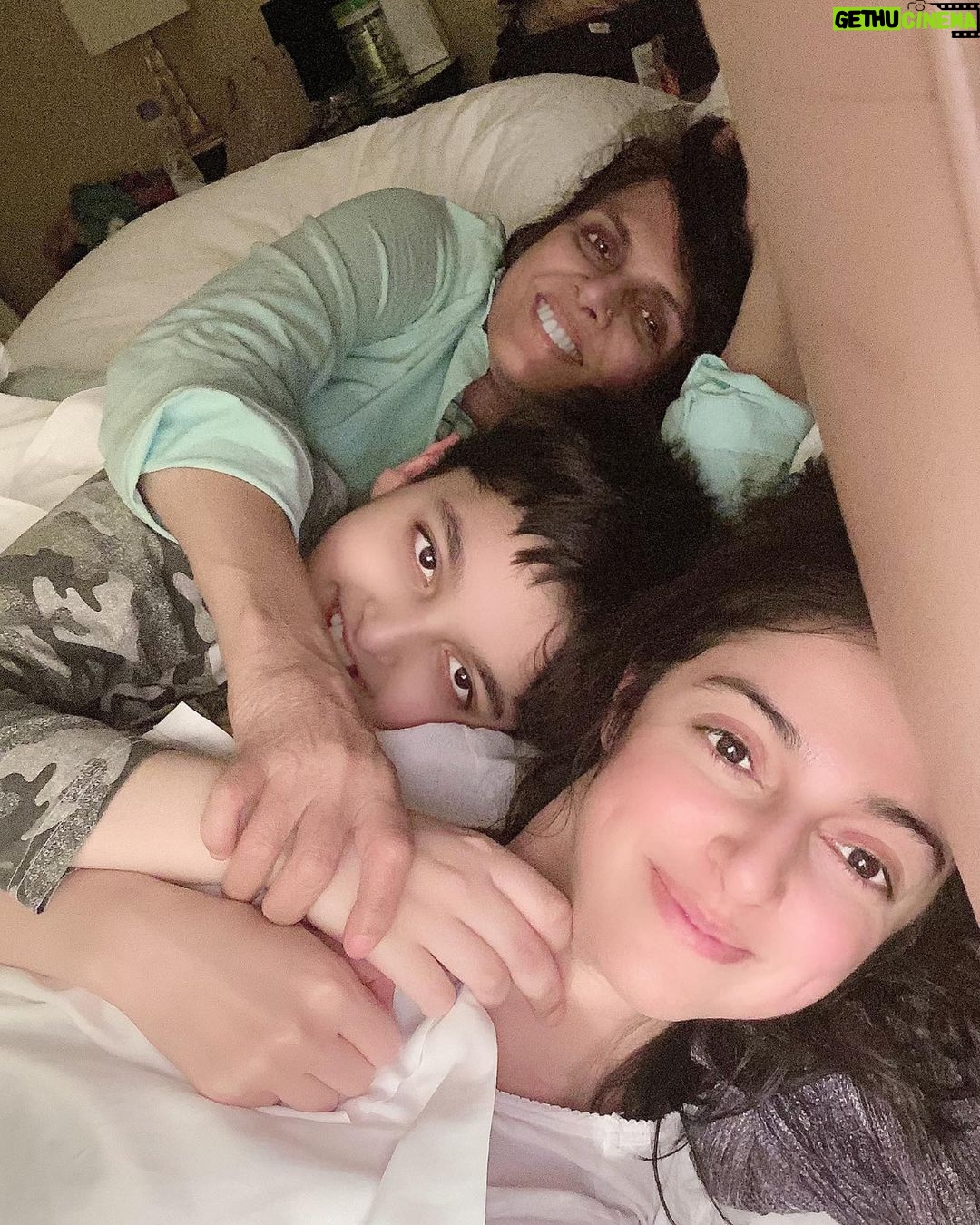 Divya Khosla Kumar Instagram - Mamma π Lost my mom sometime back leaving a forever void in my heart π I carry with me your immense blessings & moral values π my most beautiful soul .. So proud to be born out of you π I love you mumma βΎοΈ β¨Om Shanti ποΈ β¦β¦Daughter of Anita Khosla π©βπ§