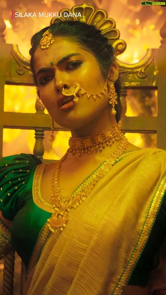 Divya Vadthya Instagram - 👉🏻 https://youtu.be/LaYajOX2D2U "Silaka Mukku Dana" where Divi's voice becomes the melody of our hearts. . . #silamamukkudana #silakamukkudanafullvideo #divi #folksongs2023 #folksongs2024 #folkmusic