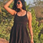 Divya Vadthya Instagram - E sunset entra babu 🫣 Nuvvey gurthostunnav 🌇 … #divi #divivadthya #divinunchi #sunset