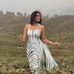 Divya Vadthya Instagram - Gira gira mani oohalanni nee vaipu saagagaaa gadichinaddy roju chinna ghadiyala … mudi padadani neeku naaku annaru eppudoooo kalisey unnamuuu gaaa ❤️ 👗 @chicfactor.in Such a lovely outfit ganesh , i absolutely fell in love with this … you are an amazing stylist … thankyou so much for this beautiful outfit ❤️
