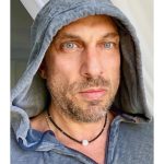 Dmitriy Nagiev Instagram - Давайте возьмёмся за руки и получим духовную эрекцию, какой я хорошенький.