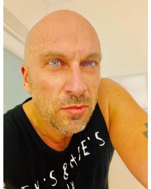 Dmitriy Nagiev Instagram - И поругали и похвалили. Так сказать, метод кнута и пряника. А нам мазохистам-сладкоежкам, это только нравится.