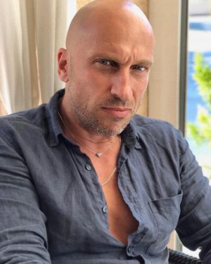 Dmitriy Nagiev Instagram - Старик и море несбывшихся планов.