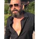 Dmitriy Nagiev Instagram - Холост. Свеж. Светел.
