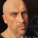 Dmitriy Nagiev Instagram - Здорово, что вы ещё здесь. Вы подписались на меня из какого-то одного поста. Потом ждёте недовольные, когда будет похожий. Пройдитесь по всем ещё разок, я там тоже не из говна слепил.
