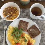Dolph Lundgren Instagram – My new breakfast obsession. 4 eggs, toasted German fitness bread, cereal. 35 + grams of protein, resets  your fat burning cycle. 👌
