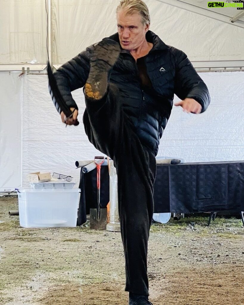 Dolph Lundgren Instagram - Rehearsing - excited about this one. ☠️👊