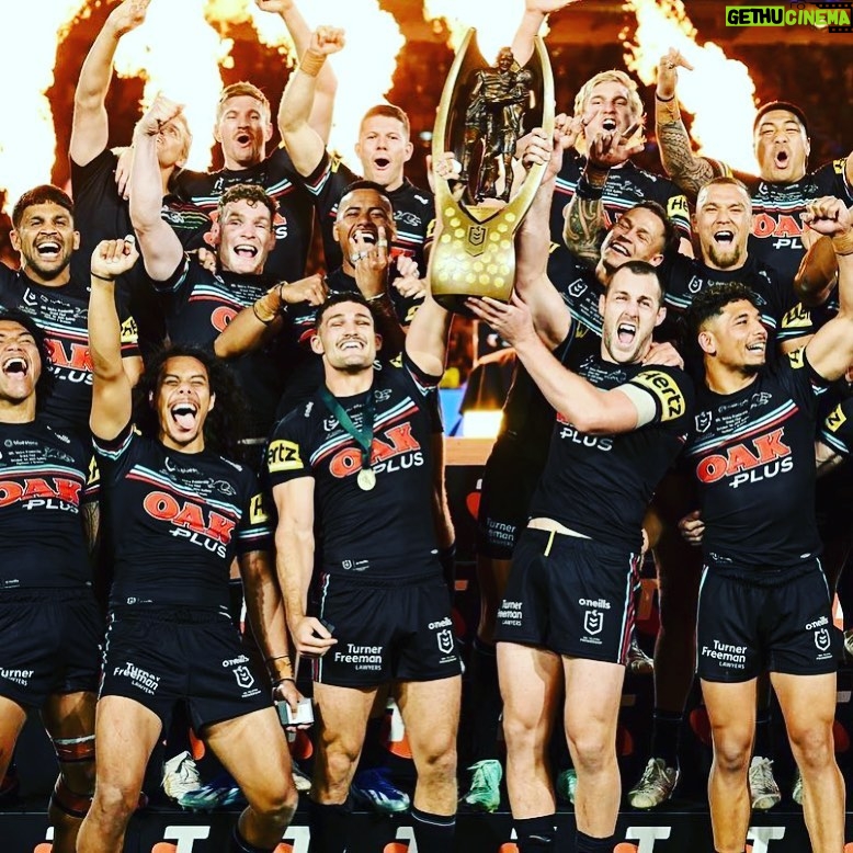 Dominic Purcell Instagram - @penrithpanthers congratulations on a historic win. As a proud penrith lad growing up in the mid 70’s 80’s the Panthers were everything. Four consecutive grand finals 3 wins in a row. Best team of the modern era. @_nathancleary like all GREATS you iced it when needed. @nrl congrats on a wonderful year displaying “RUGBY LEAGUE” the greatest game in the world. For the layman. Not “RUGBY UNION” that’s a shit game. 😂😂😂😂 @brisbanebroncos could have gone either way. Congrats on a great year. Premierships to come for sure. A new rivalry is born.
