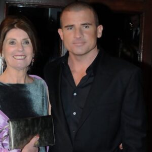 Dominic Purcell Instagram - Happy birthday mum. Love u. Miss u. ❤️❤️❤️❤️❤️