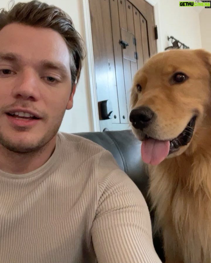 Dominic Sherwood - 314.2K Likes - I’m so, so excited about this. The team @limbitless3d have been amazing at not only creating wonderful innovative products for those in need FOR FREE, but also have welcomed me in so warmly! Stick around for further updates on projects and how you can get involved! I love you all!!
#limbitlesssolutions #danlovesyoutoo