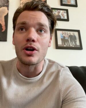 Dominic Sherwood Instagram - I’m so, so excited about this. The team @limbitless3d have been amazing at not only creating wonderful innovative products for those in need FOR FREE, but also have welcomed me in so warmly! Stick around for further updates on projects and how you can get involved! I love you all!!

#limbitlesssolutions #danlovesyoutoo