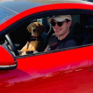 Dominic Sherwood Instagram - How do you turn up to work? #bestdrivingpartnerever #hehashisownseatbelt