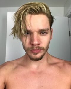 Dominic Sherwood Instagram - New Jace style...?