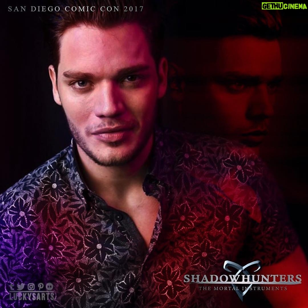 Dominic Sherwood - 216.7K Likes - #sdcc was amazing! Thank you everyone who welcomed us and came to support the show