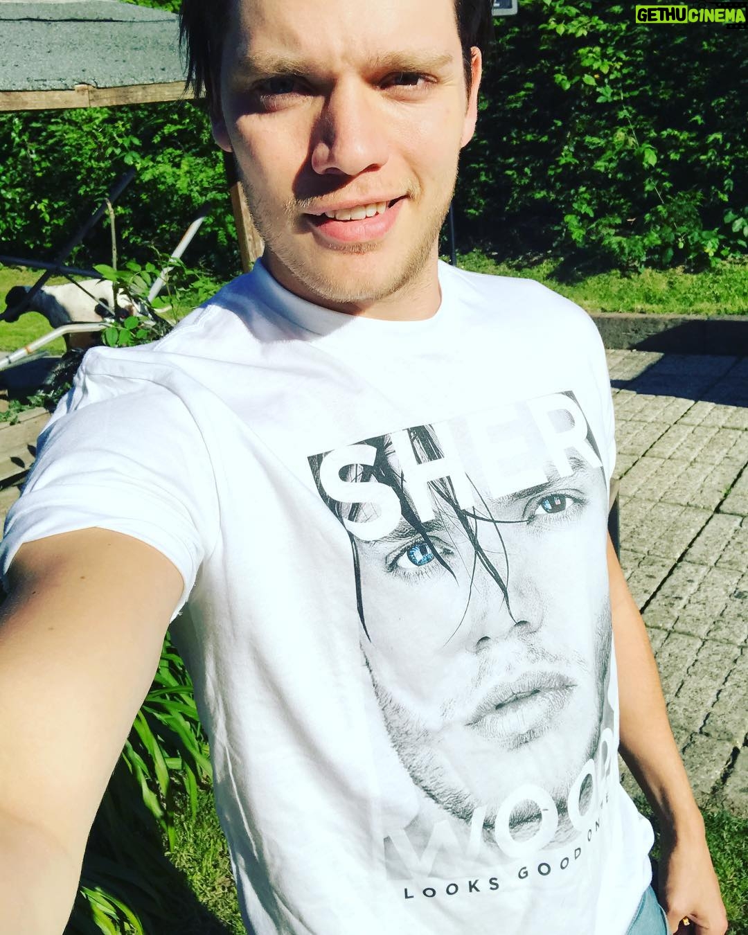 Dominic Sherwood - 205.7K Likes - I'm support of anti bullying I have helped design these t-shirts for all of you. Tell your friends, tell your family, tell your pets. All of my proceeds go to the Anti Bullying Alliance (www.anti-bullyingalliance.org.uk.) This is for 2 weeks only so hurry! Visit https://represent.com/Sherwood