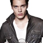 Dominic Sherwood Instagram – Live conventions are back! I’m so excited to see everyone this weekend at the Mortal Hunters Convention. April 9th and 10th. 

If you haven’t already, make sure you get your tickets now.