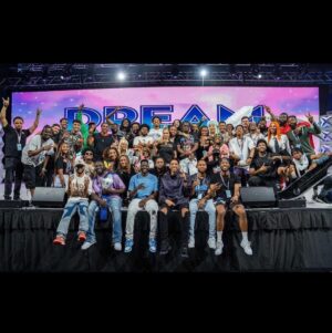 Dominique Barrett Instagram - DREAMCON ‘23 🏆🥂💌 another one ! So much love goes into this convention every year ! thank you to all of my supporters who showed me loved during this convention ! I wouldn’t be here without you ❤️💪🏾 I’ll continue to work hard & be my best for you all ! Ill see y’all next year (: