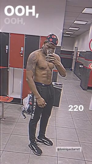 Dominique Barrett Instagram - I started this page because I reach a point in my life where I started to resent what I saw in the mirror .. I was at an all time low & I knew the only person that could pull me out of this hole was myself . It was more of a mentality that I had to create .. I had to make a promise.. NO, I had to make a vow… that no matter what the price or pain or sweat or tears , I will win . I’ll mold myself into the person who won’t lose to anyone! . The process started small with going to the gym twice a week then it became twice a day. my trainer @_the_200lb_down_don_ has never gave me an easy day since the first day we trained together he sees in me the person I want to become & for that I’ll always have his back 💪🏾⚡️ wouldn’t be where I’m at if it wasn’t for his training & wisdom . pushing me & showing me the real me that pushes when he has nothing left . Seeing myself drop 30 pounds has changed my life ❤️ & this is only the beginning 🗣🔥 I got more work to do . I’m just hear you let you know if I can do it you can too 💪🏾⚡️